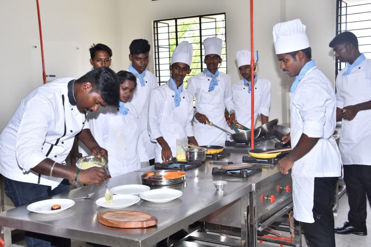 Sree Sowdambika College of Hotel Management Aruppukottai Laboratories & Equipments photo 4